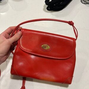 Authentic Vintage Gucci Red Leather Shoulder Bag